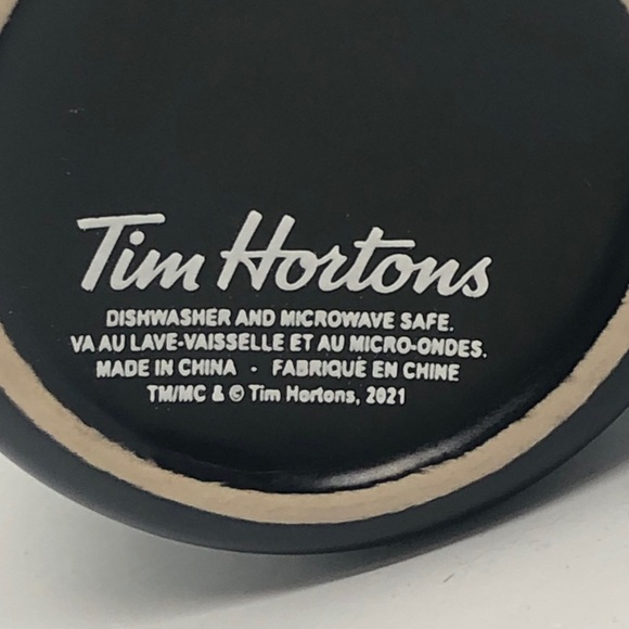 Tim Hortons Black and Red Mug - Picture 4 of 5